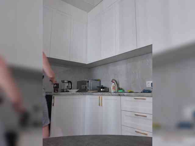 Eseniyavl webcam
