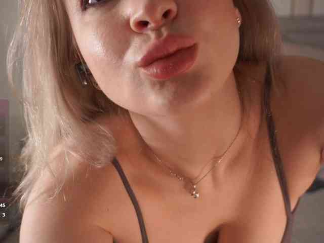 Eseniyavl webcam