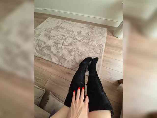 Eseniyavl webcam