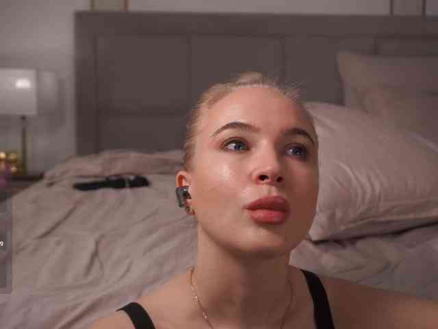 Eseniyavl webcam