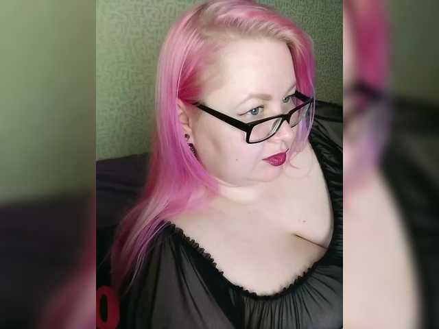 SashaLyubov's BongaCams show and profile