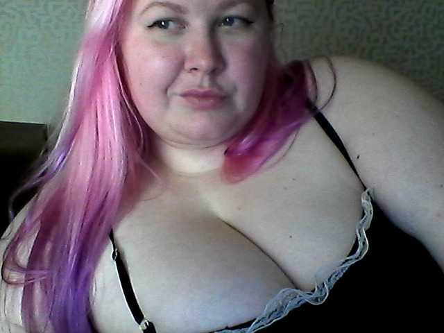 SashaLyubov's BongaCams show and profile