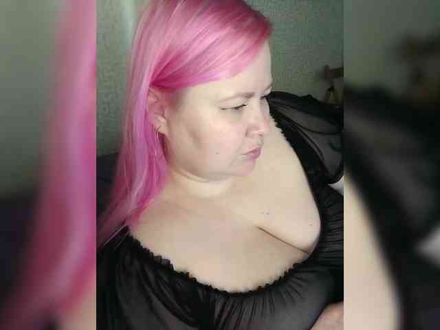 SashaLyubov Live Webcam on BongaCams