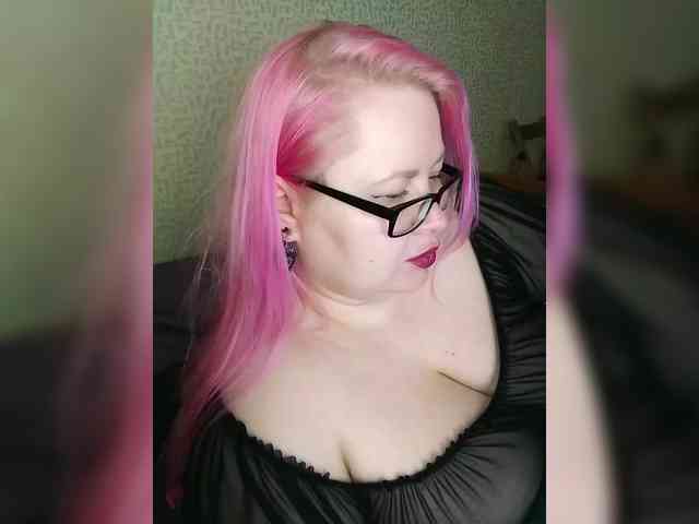 SashaLyubov Live Webcam on BongaCams