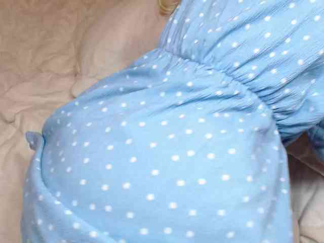 angelnextdoor webcam