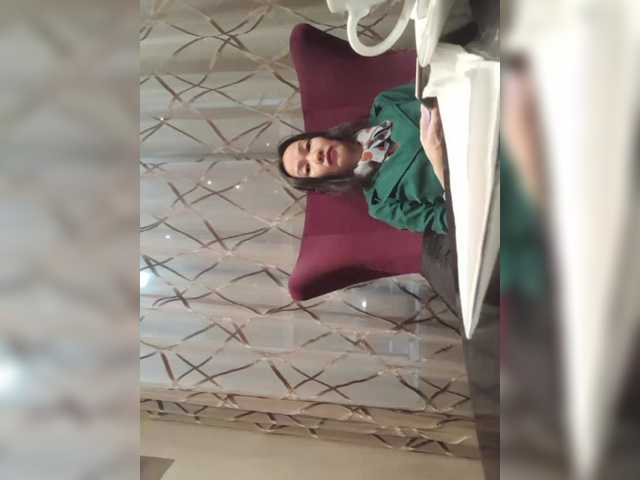 Manamy's BongaCams show and profile