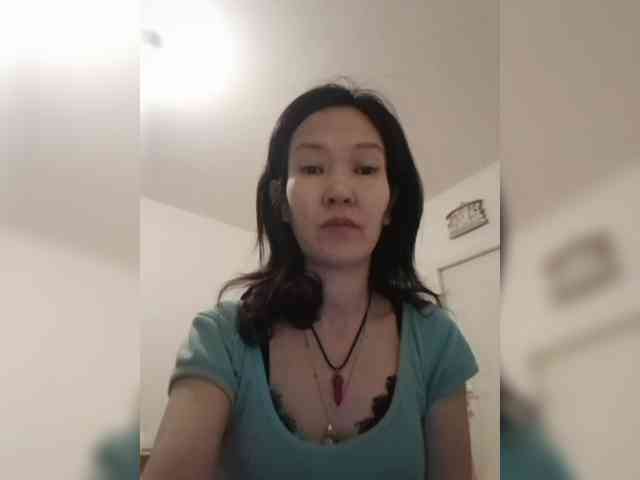 Manamy Live Webcam on BongaCams