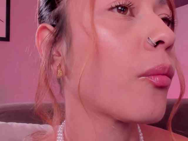 ErikaBenz webcam