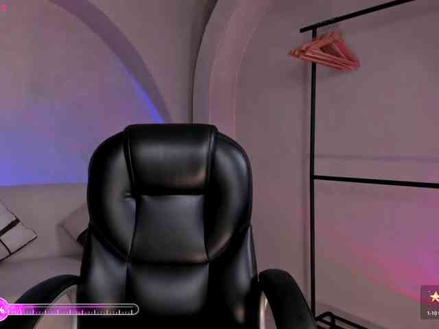 ErikaBenz webcam