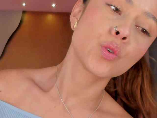 ErikaBenz webcam