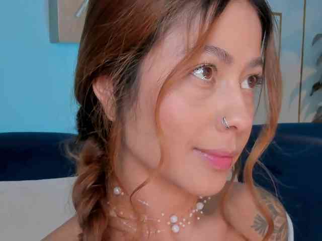 ErikaBenz webcam