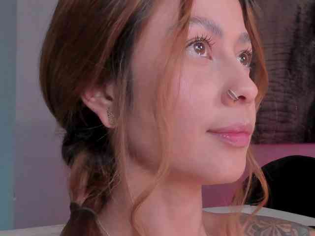 ErikaBenz webcam