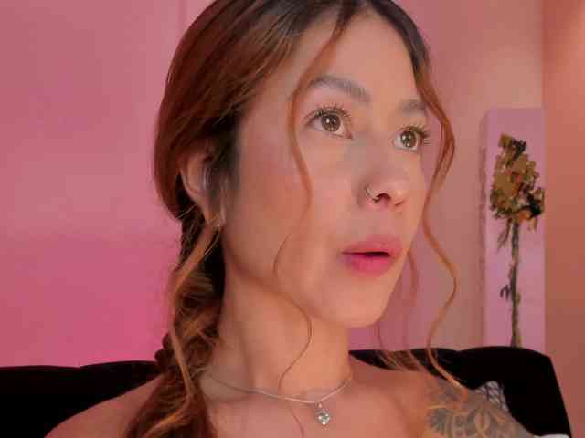 ErikaBenz webcam