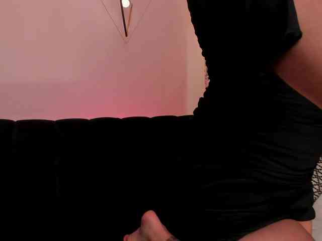 ErikaBenz webcam