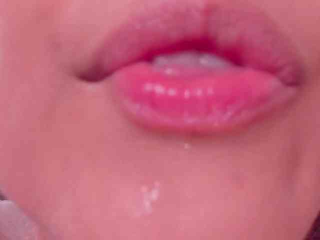 ErikaBenz webcam