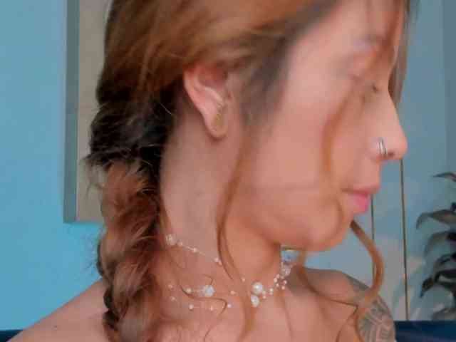 ErikaBenz webcam