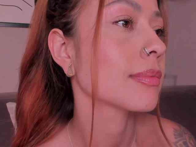 ErikaBenz webcam