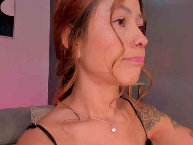 ErikaBenz webcam