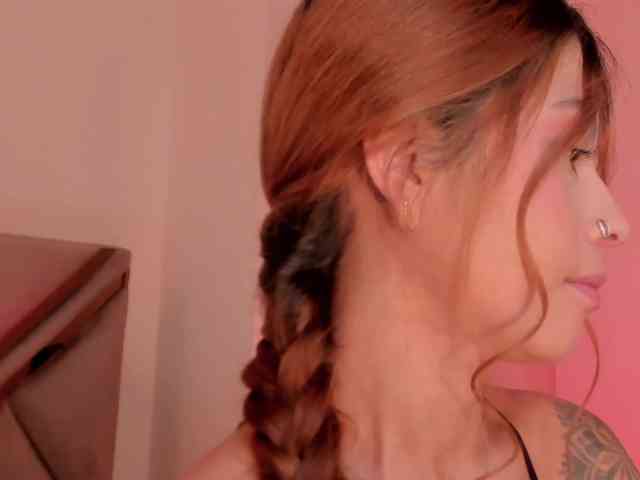 ErikaBenz webcam