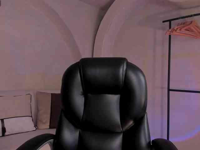 ErikaBenz's webcam live show