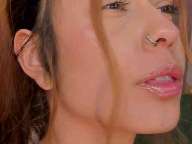 ErikaBenz webcam