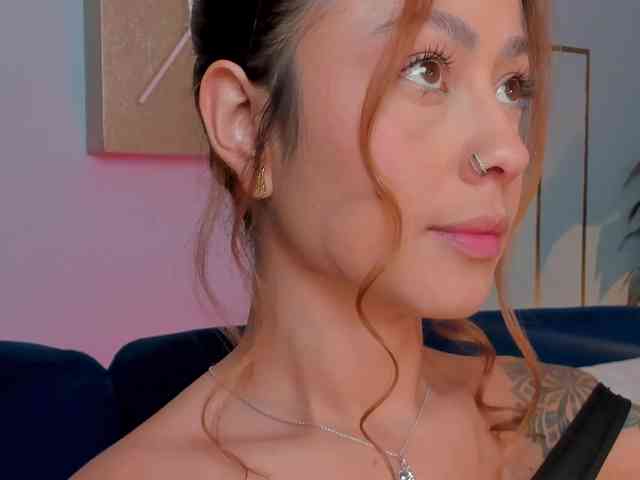ErikaBenz webcam