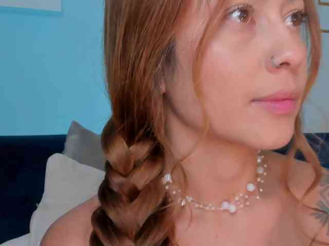 ErikaBenz webcam
