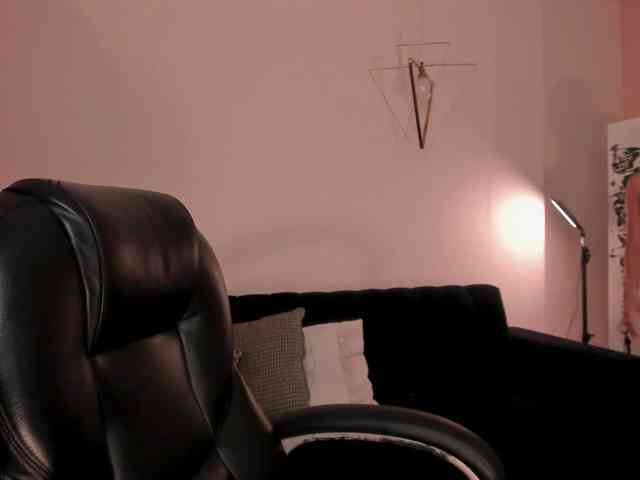 ErikaBenz webcam