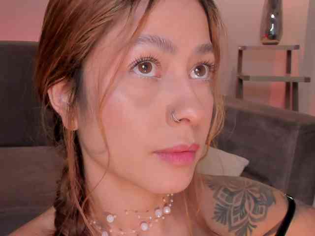 ErikaBenz webcam