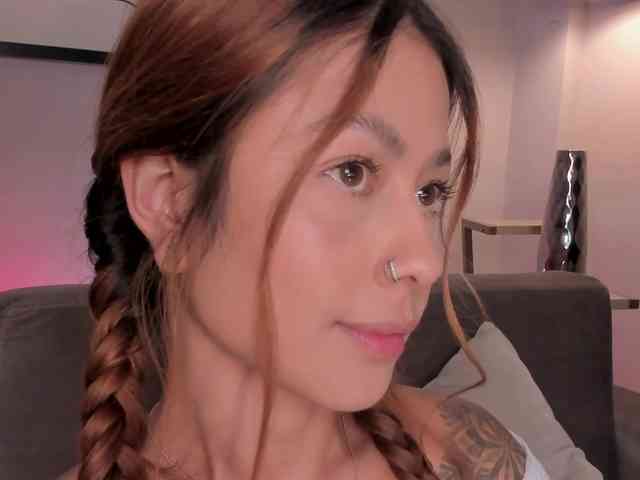 ErikaBenz webcam