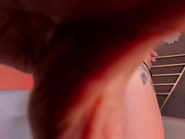 ErikaBenz webcam