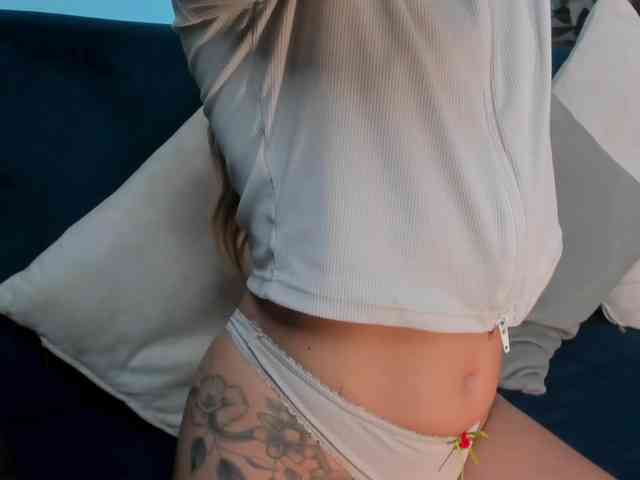 ErikaBenz webcam