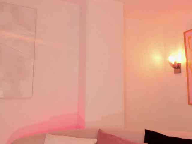 ErikaBenz webcam