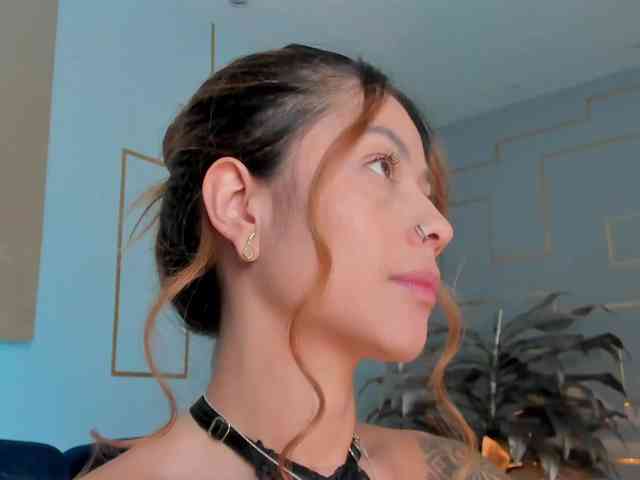 ErikaBenz webcam