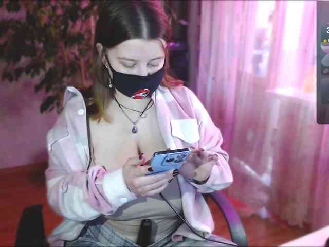 Victory-80lvl webcam