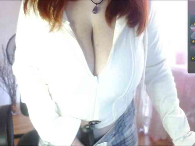 Victory-80lvl webcam