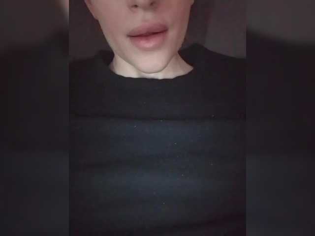 weaksii's BongaCams show and profile