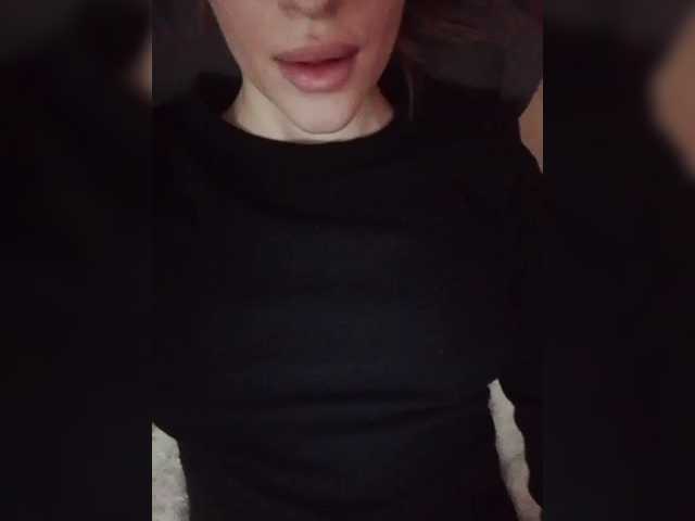 weaksii's BongaCams show and profile