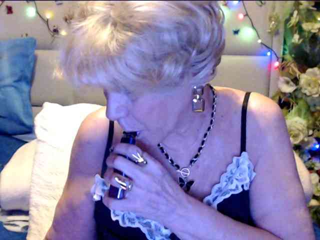ANGELGRANNY webcam