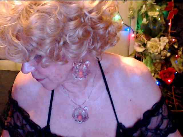 ANGELGRANNY webcam