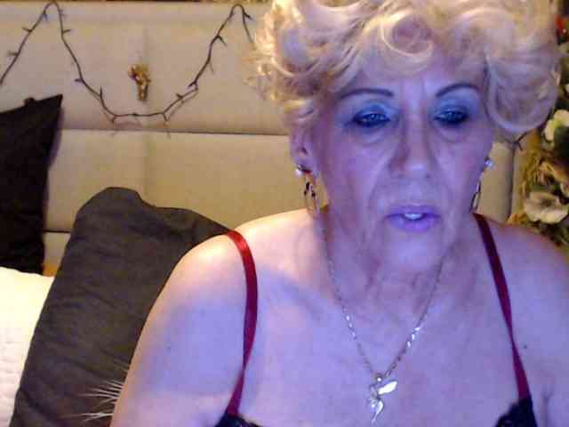 ANGELGRANNY webcam