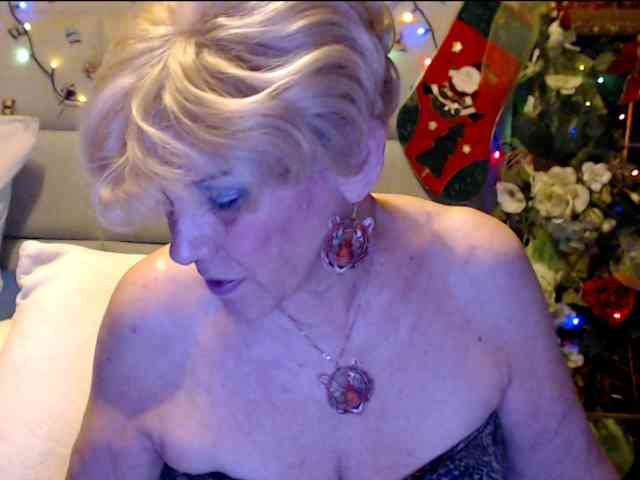 ANGELGRANNY webcam