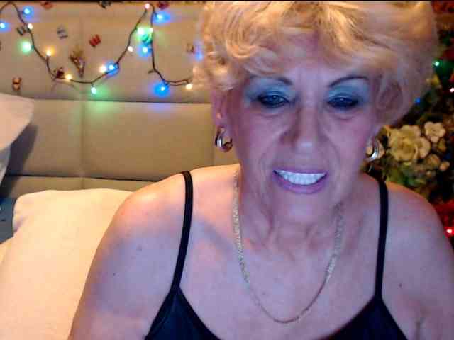 ANGELGRANNY webcam