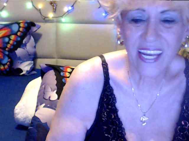 ANGELGRANNY webcam