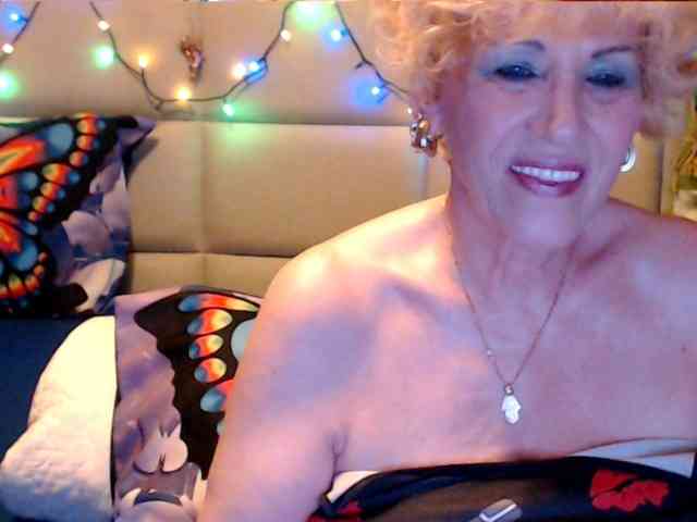 ANGELGRANNY webcam