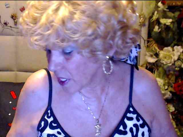 ANGELGRANNY webcam
