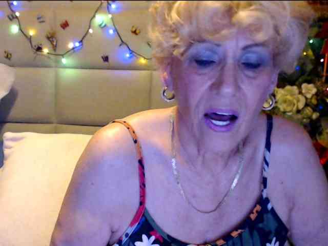 ANGELGRANNY webcam