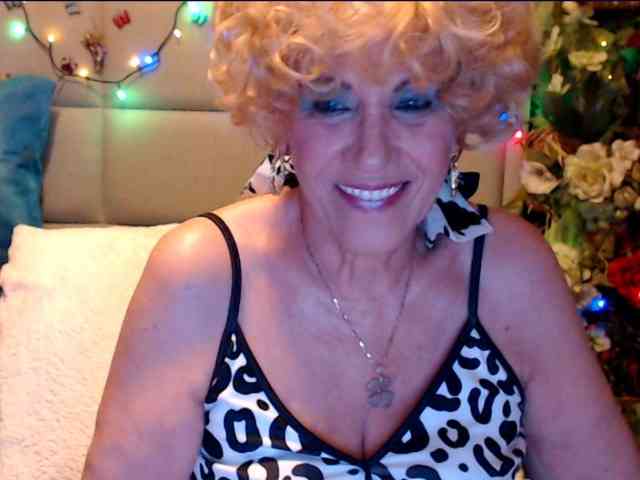 ANGELGRANNY webcam