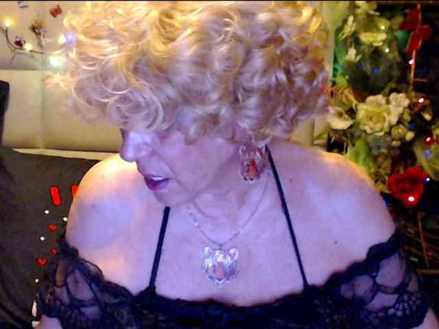 ANGELGRANNY webcam