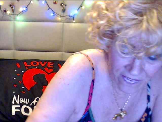 ANGELGRANNY webcam